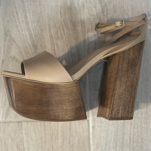Gorgeous! Cult Gaia Shauna Platform 41.5 worn once in mint condition! - Picture 5 of 10